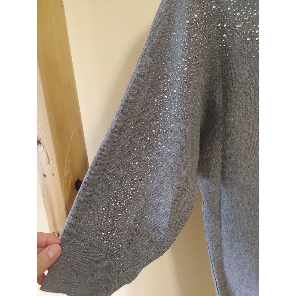 89th Madison Slouchy Sweater Silver Studded Raglan Sleeve Off Shoulder Sz M - Picture 4 of 9